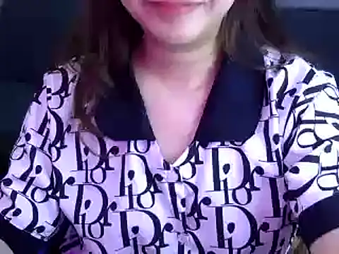 Bee 2k online show from 05/13/26, 04:32