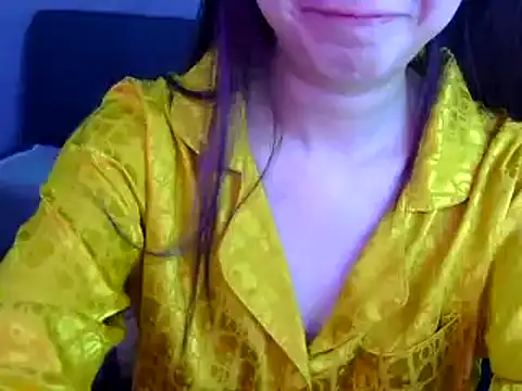 Bee 2k online show from 06/26/26, 04:28