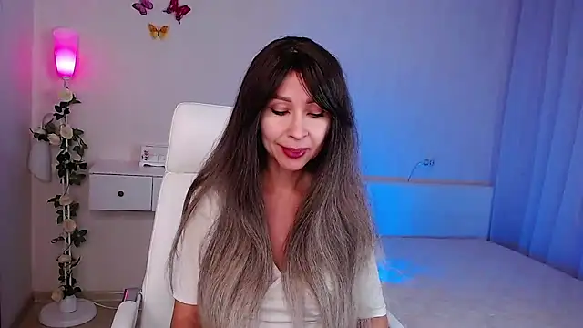 Snapshot of wendifoste chatting on 11/10/25, 05:56 wendifoste online show from 11/10/25, 05:56