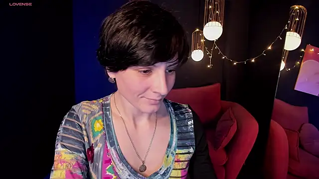 Snapshot of LorenDaze chatting on 01/28/25, 01:49 LorenDaze online show from 01/28/25, 01:49