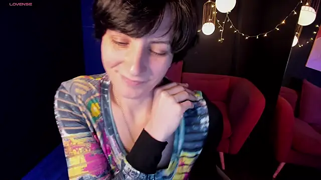 Snapshot of LorenDaze chatting on 01/28/25, 04:52 LorenDaze online show from 01/28/25, 04:52