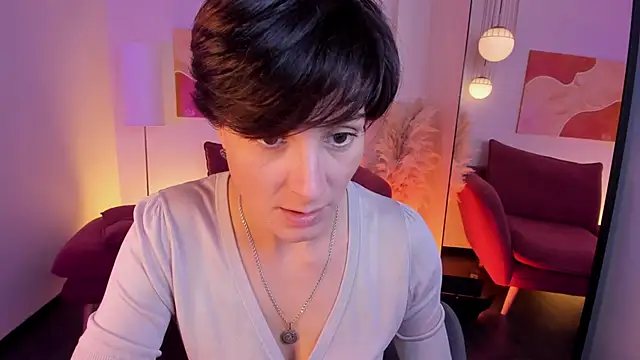 Snapshot of LorenDaze chatting on 10/11/25, 01:31 LorenDaze online show from 10/11/25, 01:31