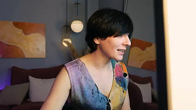 LorenDaze online show from 05/19/26, 07:15