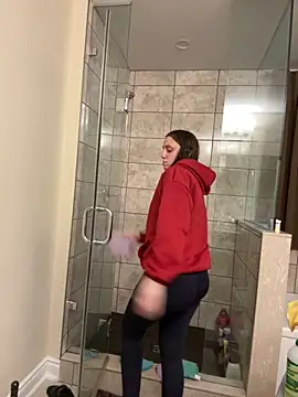 Snapshot of XXlolaXX chatting on 11/08/25, 12:55 XXlolaXX online show from 11/08/25, 12:55