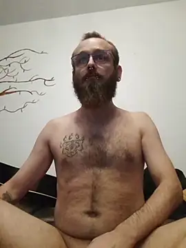 Snapshot of Dust420 chatting on 12/14/25, 10:58 Dust420 online show from 12/14/25, 10:58