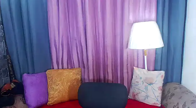 ELLIZABETHFORCUMXX online show from 01/28/25, 02:00