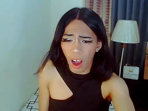 ELLIZABETHFORCUMXX online show from 09/15/25, 09:59