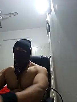 Snapshot of kaizercool1 chatting on 02/06/25, 10:15 kaizercool1 online show from 02/06/25, 10:15