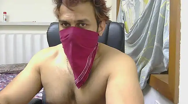 Snapshot of kaizercool1 chatting on 03/18/25, 06:15 kaizercool1 online show from 03/18/25, 06:15