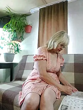 IrmaRose online show from 10/29/25, 04:59