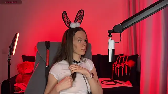 DivineBite online show from 09/23/25, 01:47