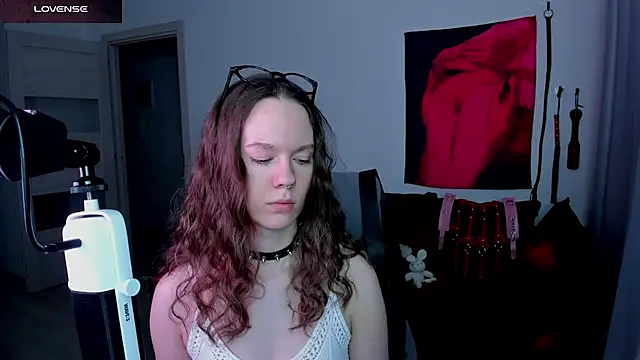DivineBite online show from 05/11/26, 06:05