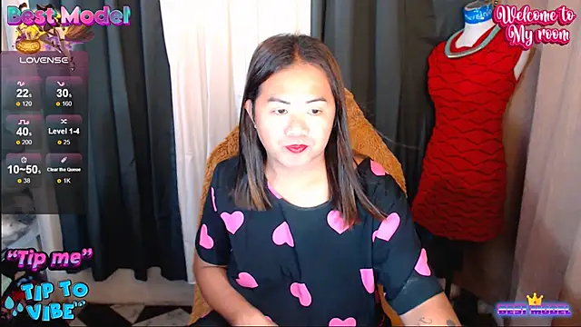 MagnificatMistress online show from 11/22/25, 12:20