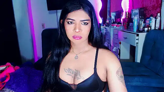 violet bigcock774 online show from 12/12/24, 03:54