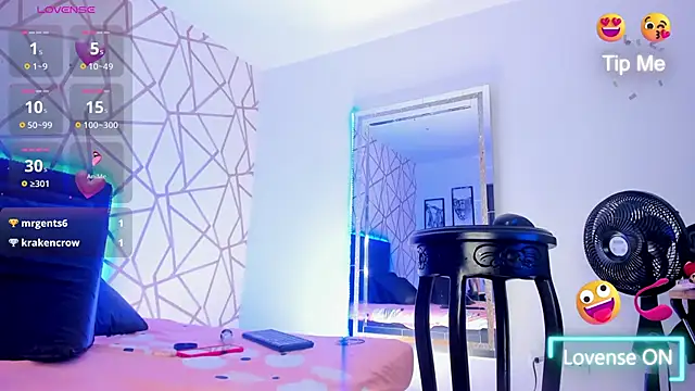 EmilyyRosee  online show from 02/05/25, 03:45