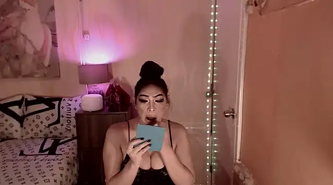Biancafoxie online show from 03/06/25, 08:52