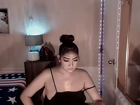 Snapshot of Biancafoxie chatting on 10/22/25, 07:52 Biancafoxie online show from 10/22/25, 07:52