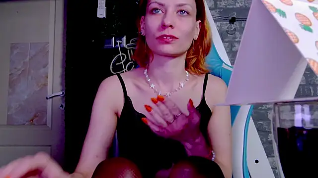 karo123421 online show from 03/07/25, 08:22