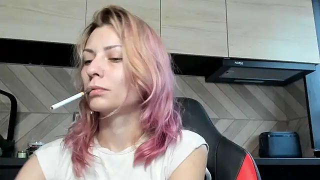 karo123421 online show from 11/29/25, 08:39