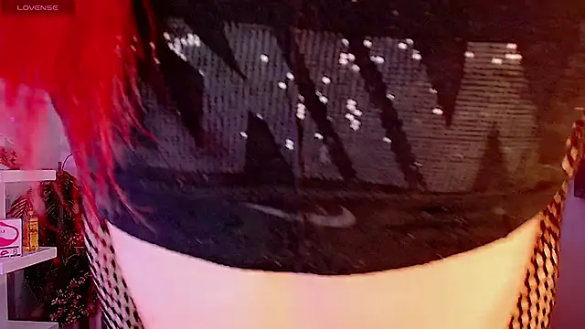 Snapshot of LeyXandrabraz chatting on 12/05/25, 08:16 LeyXandrabraz online show from 12/05/25, 08:16