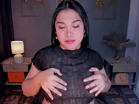 MaxeneCullens online show from 09/17/25, 04:58