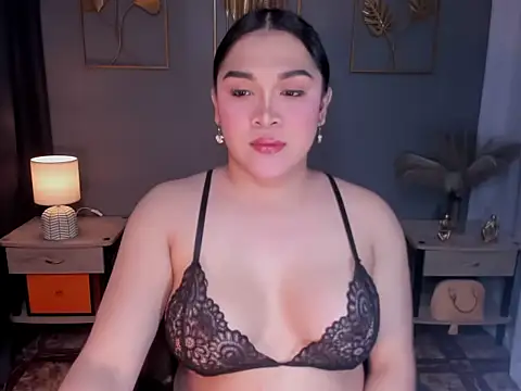 MaxeneCullens online show from 10/16/25, 03:07