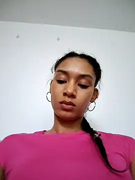 Leaberry online show from 10/12/25, 09:14