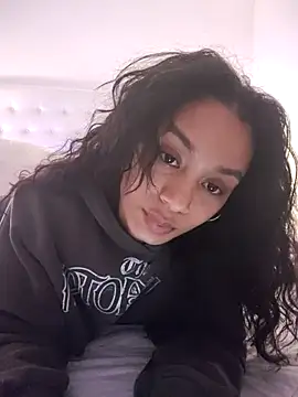 Leaberry online show from 10/17/25, 11:18