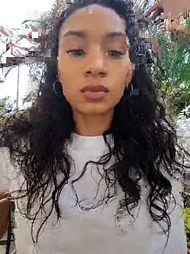 Leaberry online show from 10/20/25, 08:31