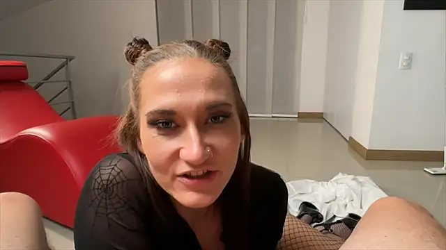 RhiCon online show from 10/27/25, 12:26