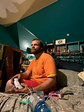 Snapshot of charactrzero chatting on 09/24/25, 01:42 charactrzero online show from 09/24/25, 01:42