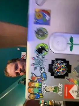 Snapshot of charactrzero chatting on 10/06/25, 03:26 charactrzero online show from 10/06/25, 03:26