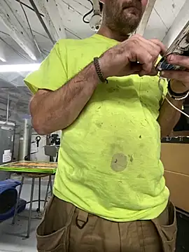 Snapshot of charactrzero chatting on 10/15/25, 07:58 charactrzero online show from 10/15/25, 07:58