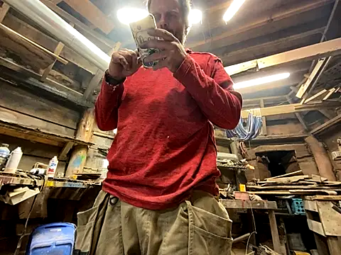 Snapshot of charactrzero chatting on 10/24/25, 10:39 charactrzero online show from 10/24/25, 10:39