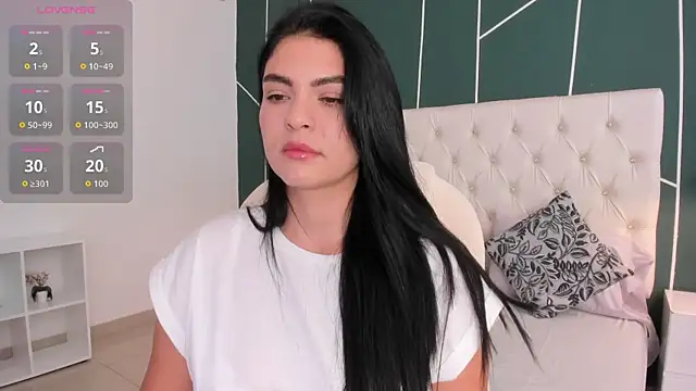 Snapshot of Veronicalanx1 chatting on 11/26/25, 12:39 Veronicalanx1 online show from 11/26/25, 12:39