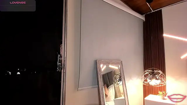 Veronicalanx1 online show from 06/09/26, 10:38