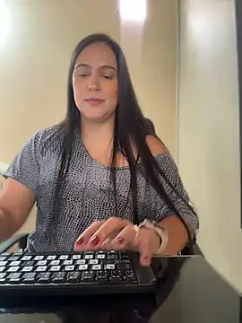 kendall 52 online show from 04/30/26, 02:56