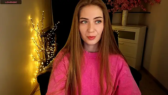 Adelyna Bird online show from 06/05/26, 07:36
