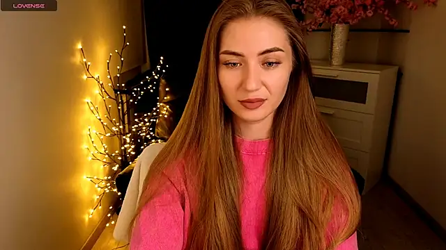 Adelyna Bird online show from 06/08/26, 07:20