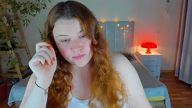 PolinaSalvatore online show from 11/21/25, 03:33