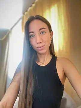 Snapshot of EvaCatt chatting on 01/23/25, 05:24 EvaCatt online show from 01/23/25, 05:24