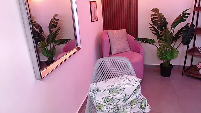 Kenya--Buhle online show from 01/09/25, 03:12