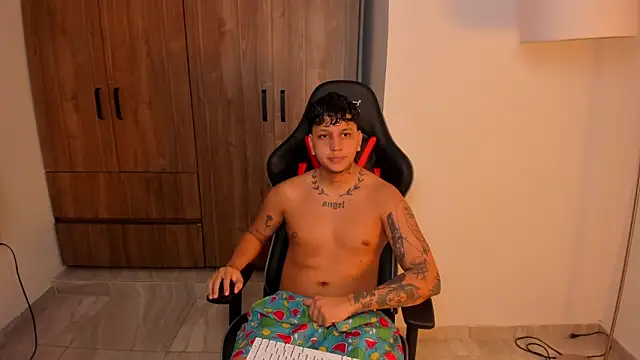 Jake simons online show from 09/20/25, 02:34