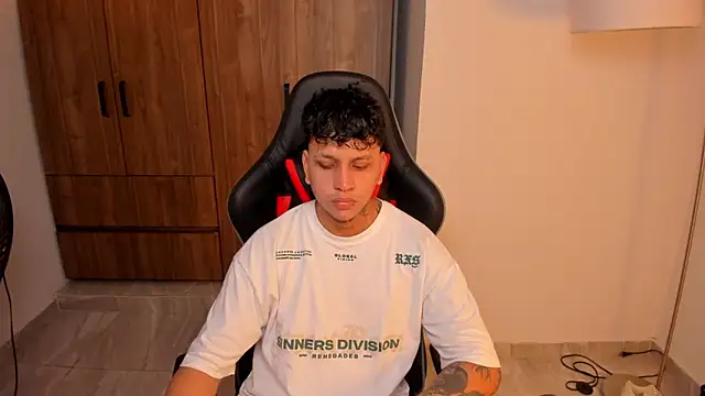 Jake simons online show from 09/23/25, 01:41