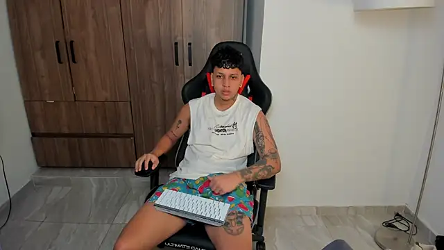 Jake simons online show from 10/16/25, 01:06