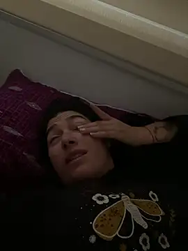 Snapshot of andreaisis2 chatting on 01/13/25, 05:23 andreaisis2 online show from 01/13/25, 05:23