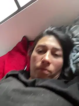 Snapshot of andreaisis2 chatting on 01/23/25, 09:18 andreaisis2 online show from 01/23/25, 09:18