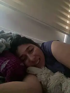 Snapshot of andreaisis2 chatting on 01/31/25, 09:48 andreaisis2 online show from 01/31/25, 09:48