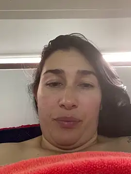 Snapshot of andreaisis2 chatting on 03/20/25, 05:36 andreaisis2 online show from 03/20/25, 05:36