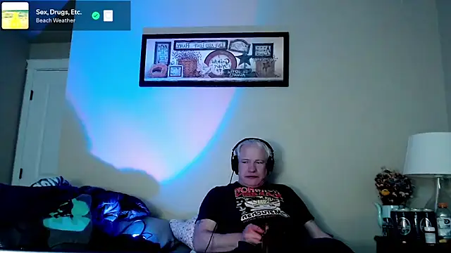 Snapshot of Snarfle82 chatting on 11/07/25, 09:15 Snarfle82 online show from 11/07/25, 09:15